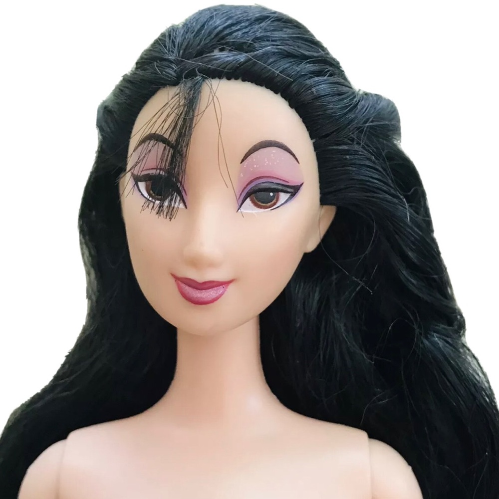 Vintage Disney Mulan 11.5 inch Doll To Dress 1999